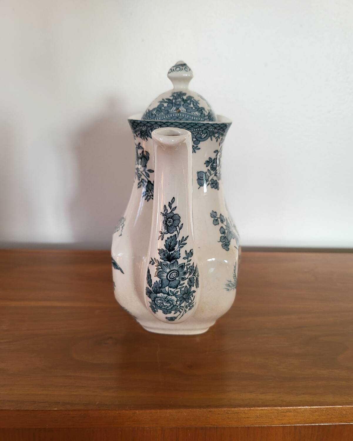 Verseuse théière en faïence anglaise enoch wedgwood tunstall