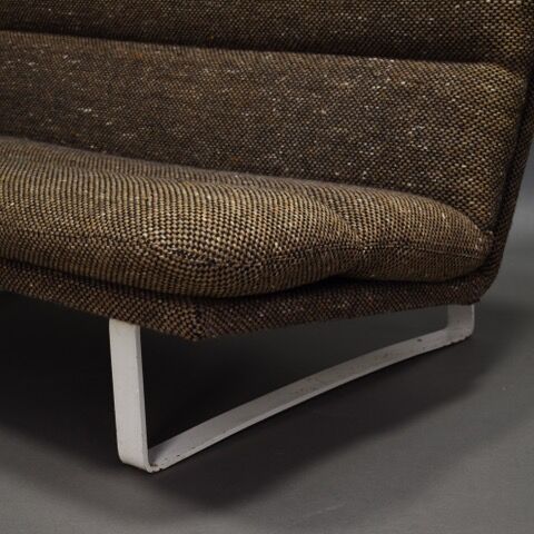 C682 sofa by Kho Liang ie for Artifort – 1960’s