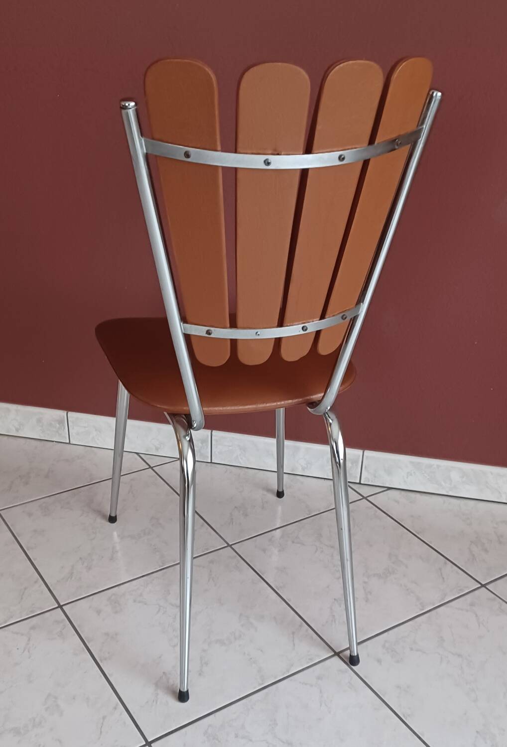 Vintage petal chair Soudexvinyl