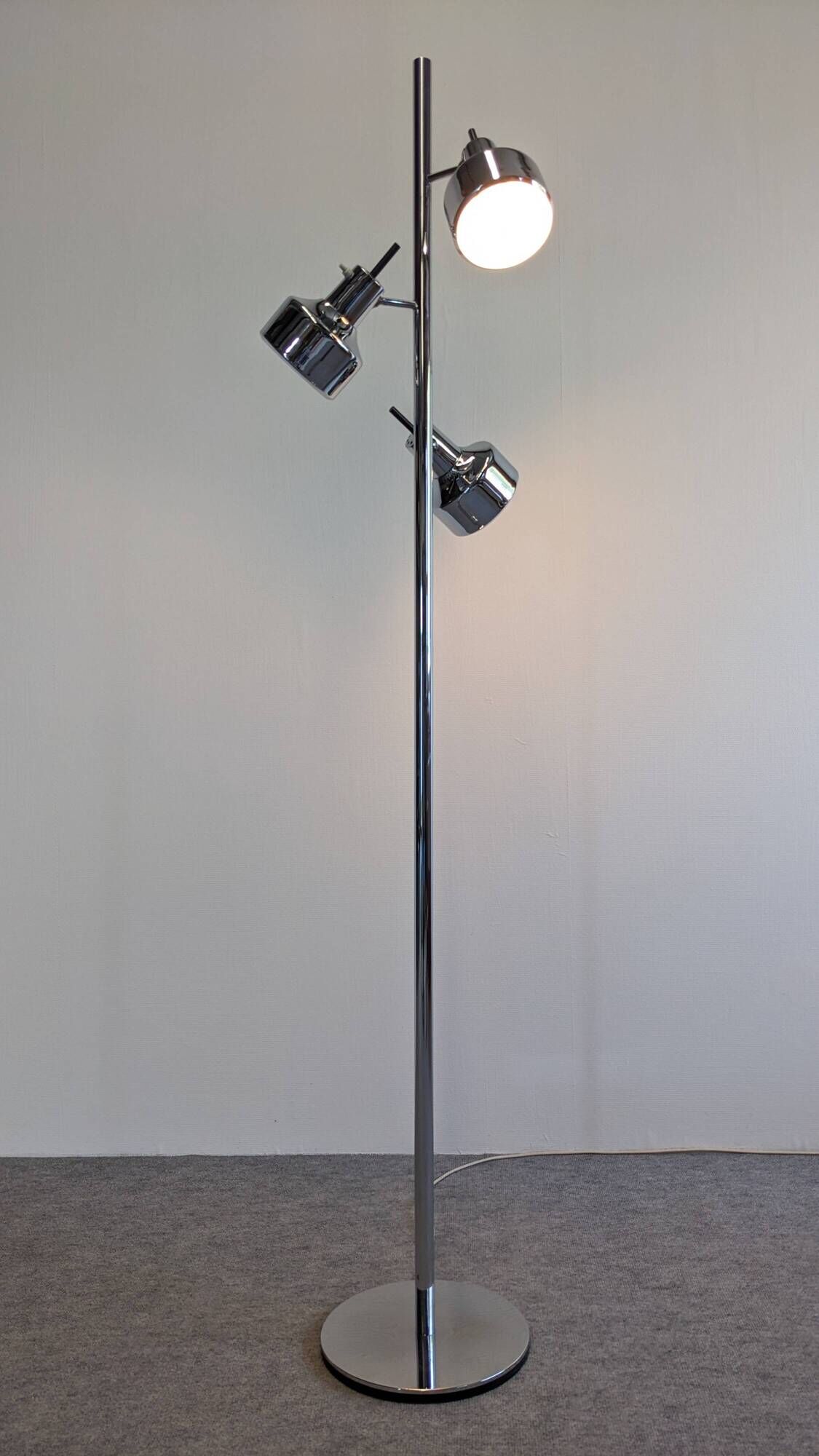 Space age floor lamp with 3 spots by Etienne Fermigier for Monix, France 1970