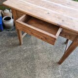 Small farmhouse table
