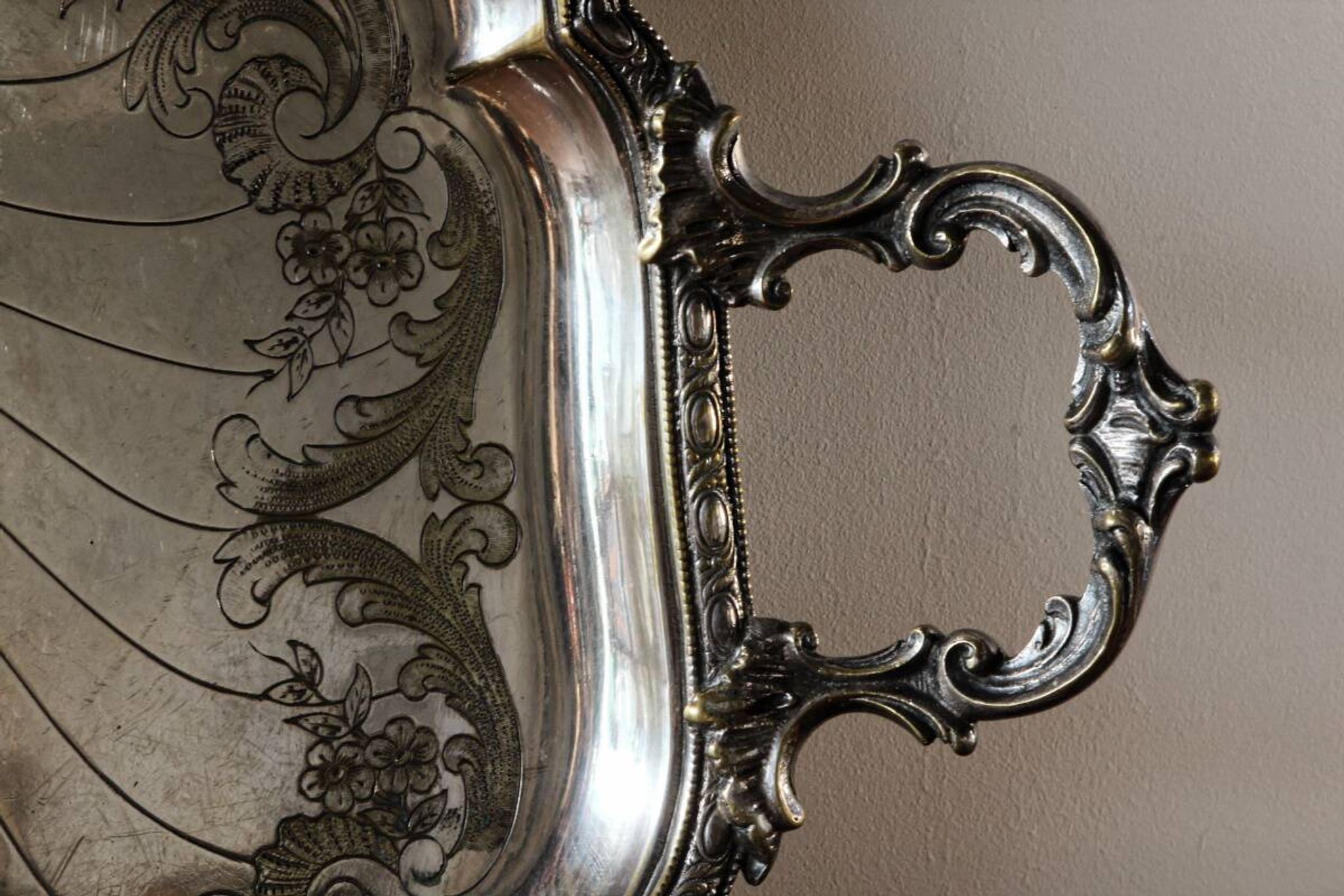 Large silver-plated serving tray, late 19th century.