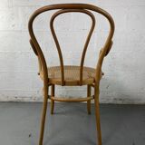 1018 Thonet armchair