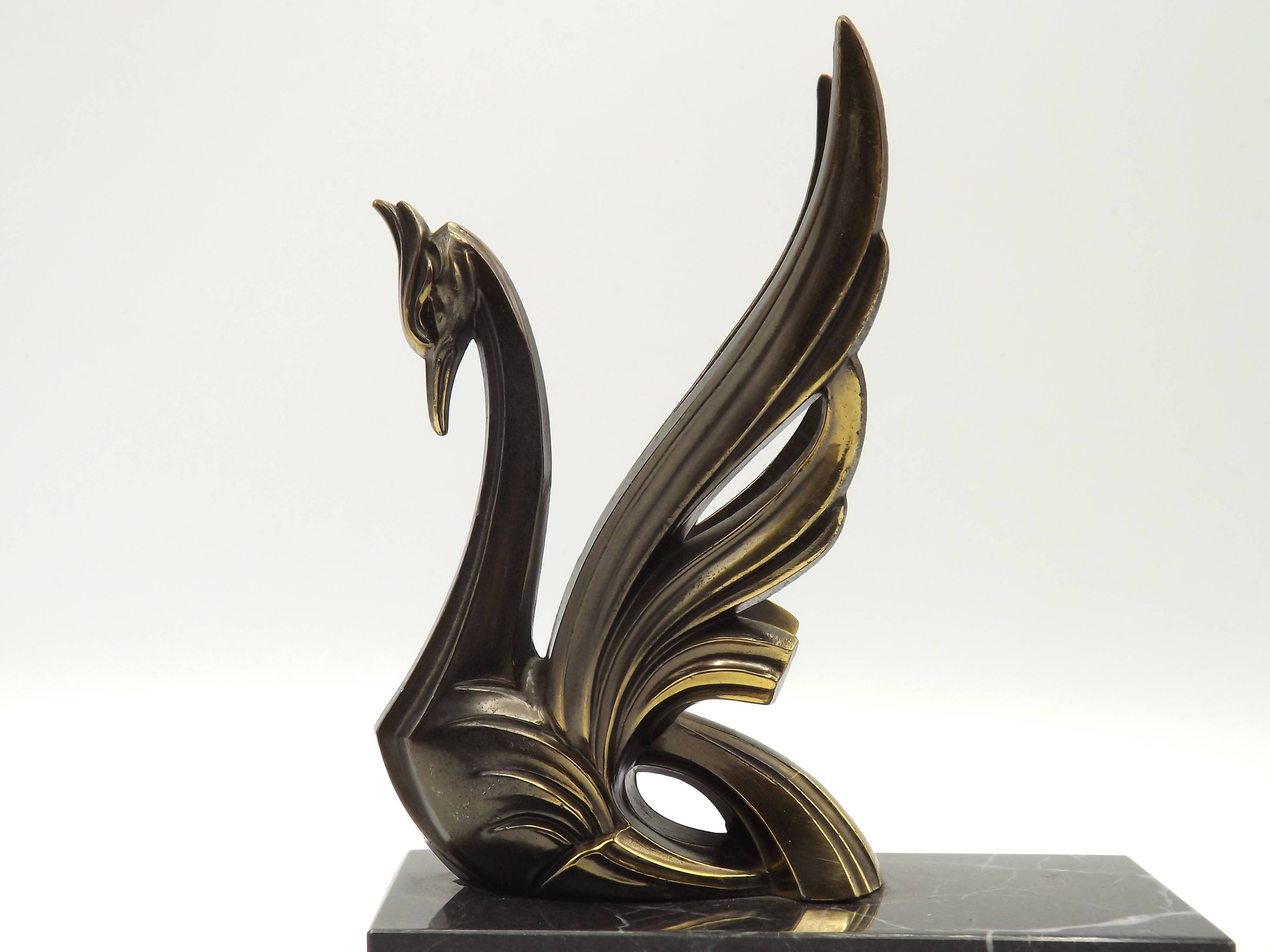 French Art Deco Bronzed Effect Spelter Swan Book Ends Black Marble Base