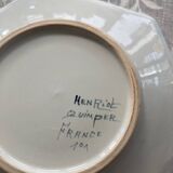 Pair of hexagonal plates Henriiot Quimper