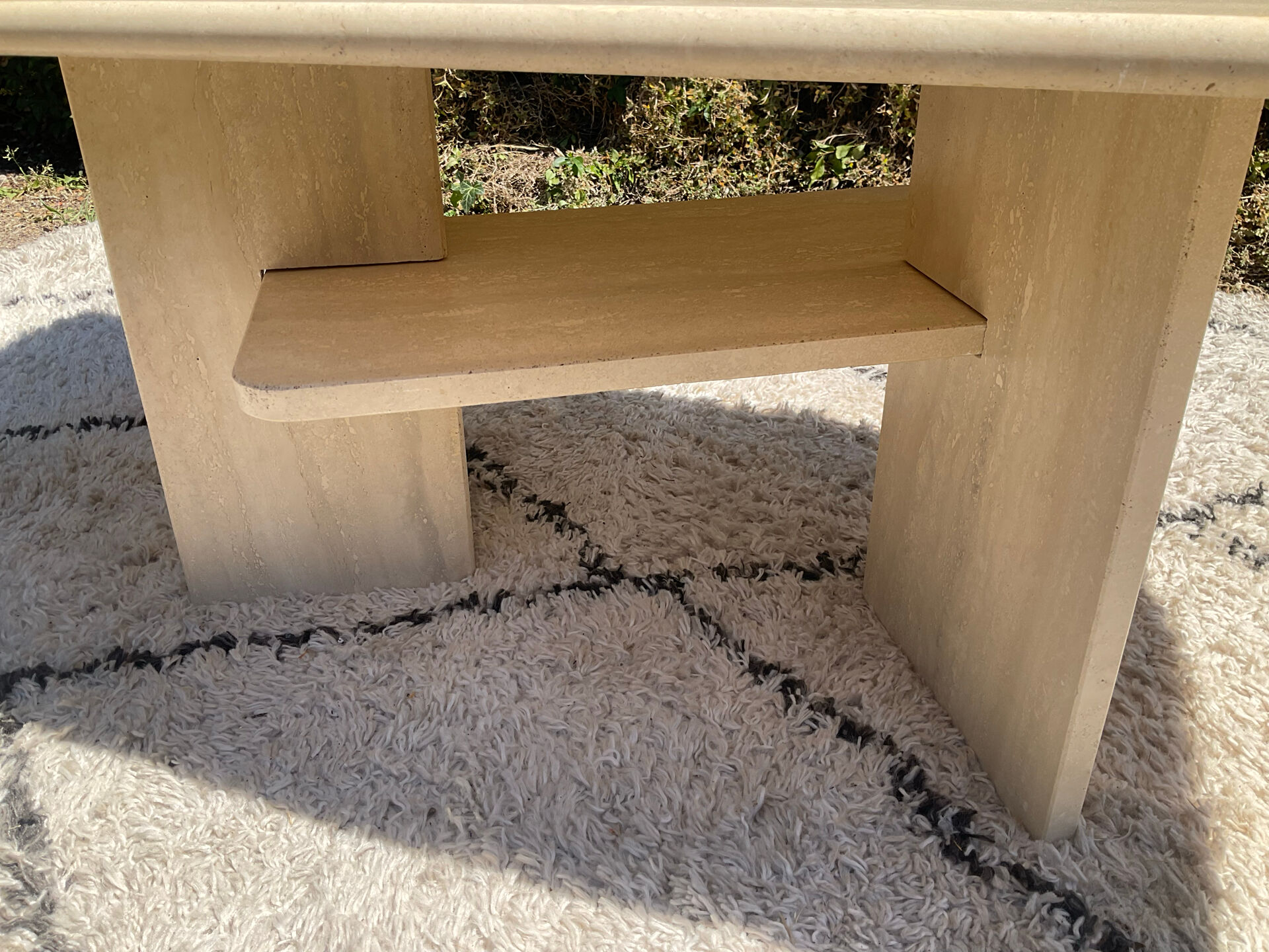 Table basse en travertin des années 70