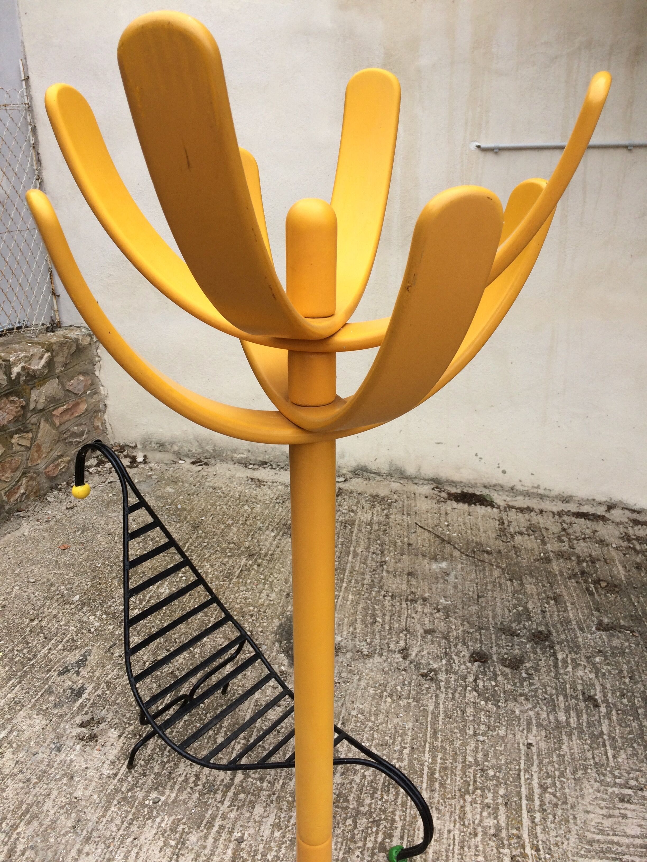 Cactus coat rack by Mauro Pasquinelli