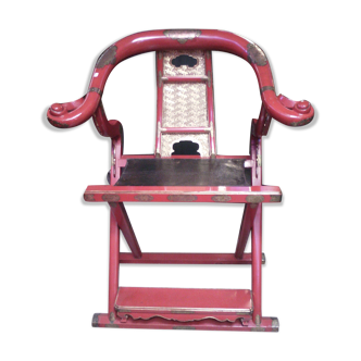 Chair Japanese red lacquer finish of the nineteenth