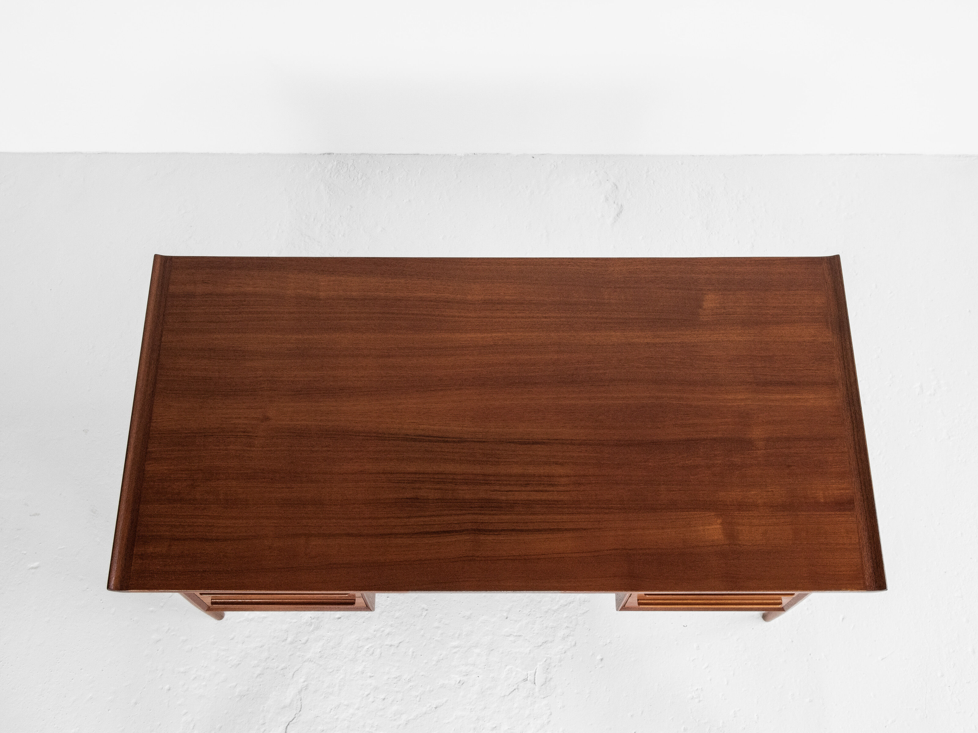 Midcentury Danish desk in teak by Arne Vodder for HP Hansen 1960s