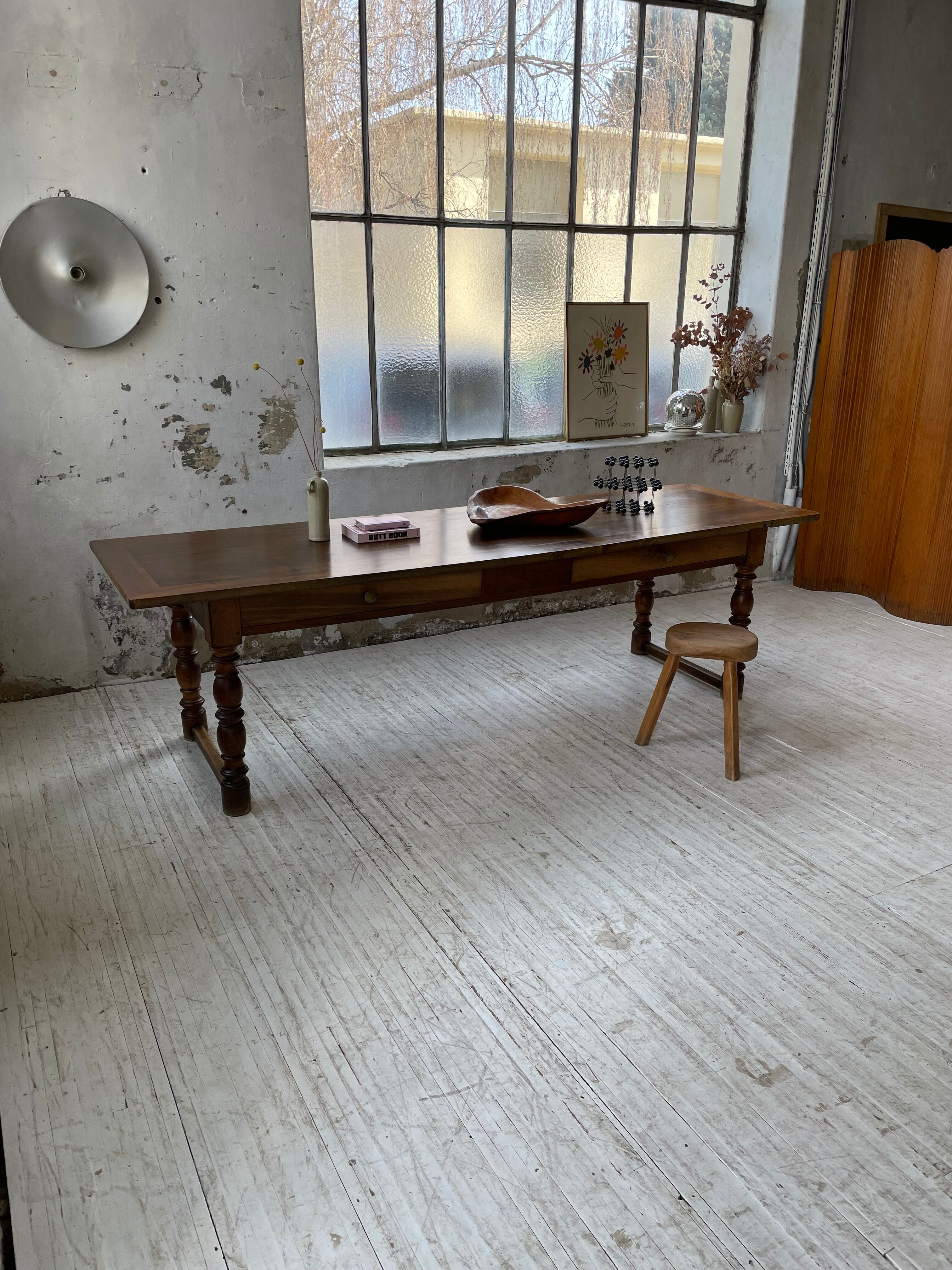 Table of draper firm walnut 260cm