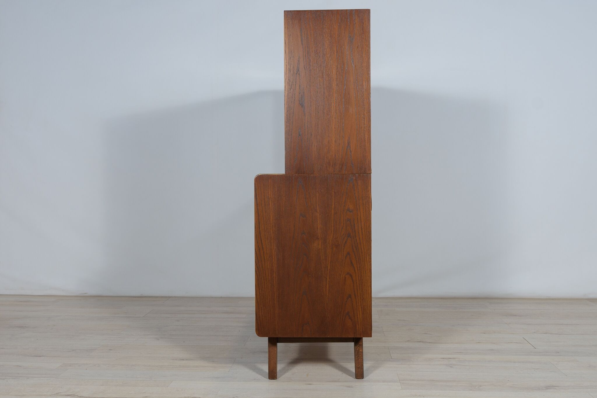 Bookcase by Hubert Nepozitek & Bohumil Landsman for Jitona, 1960s