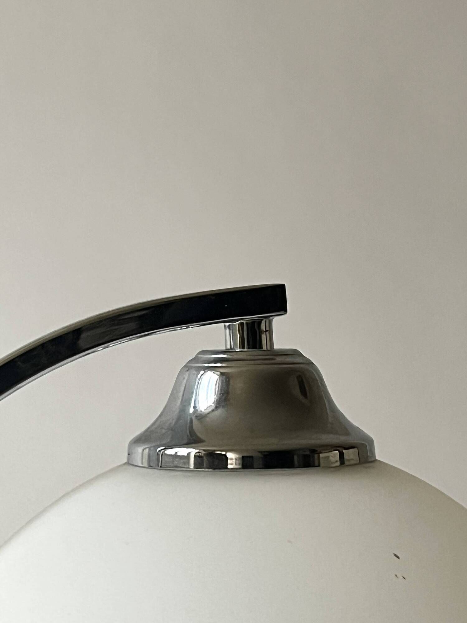 Bureau lamp / bedside lamp Bauhaus chrome metal & opal glass, design 1970