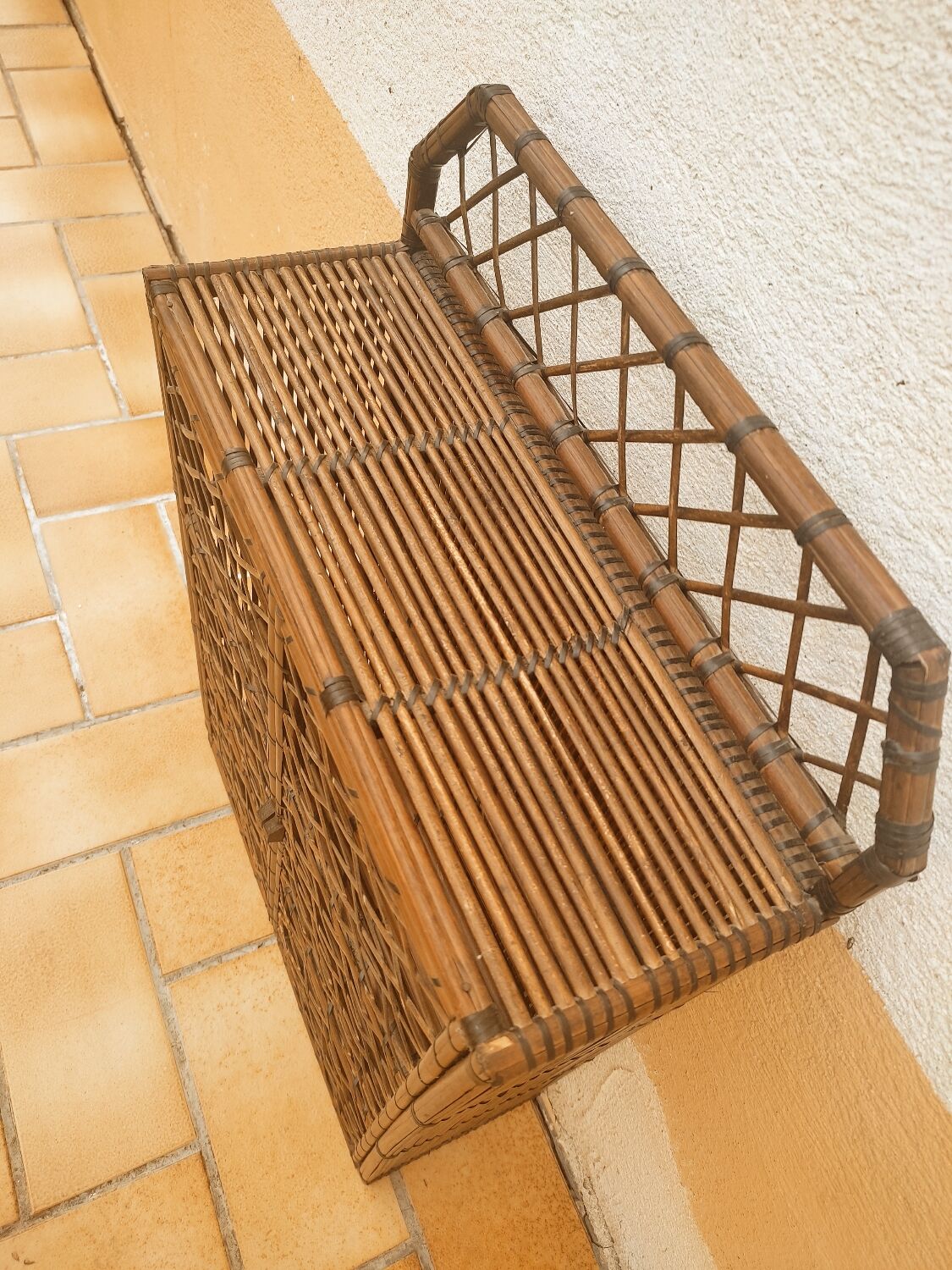Bamboo wall cabinet
