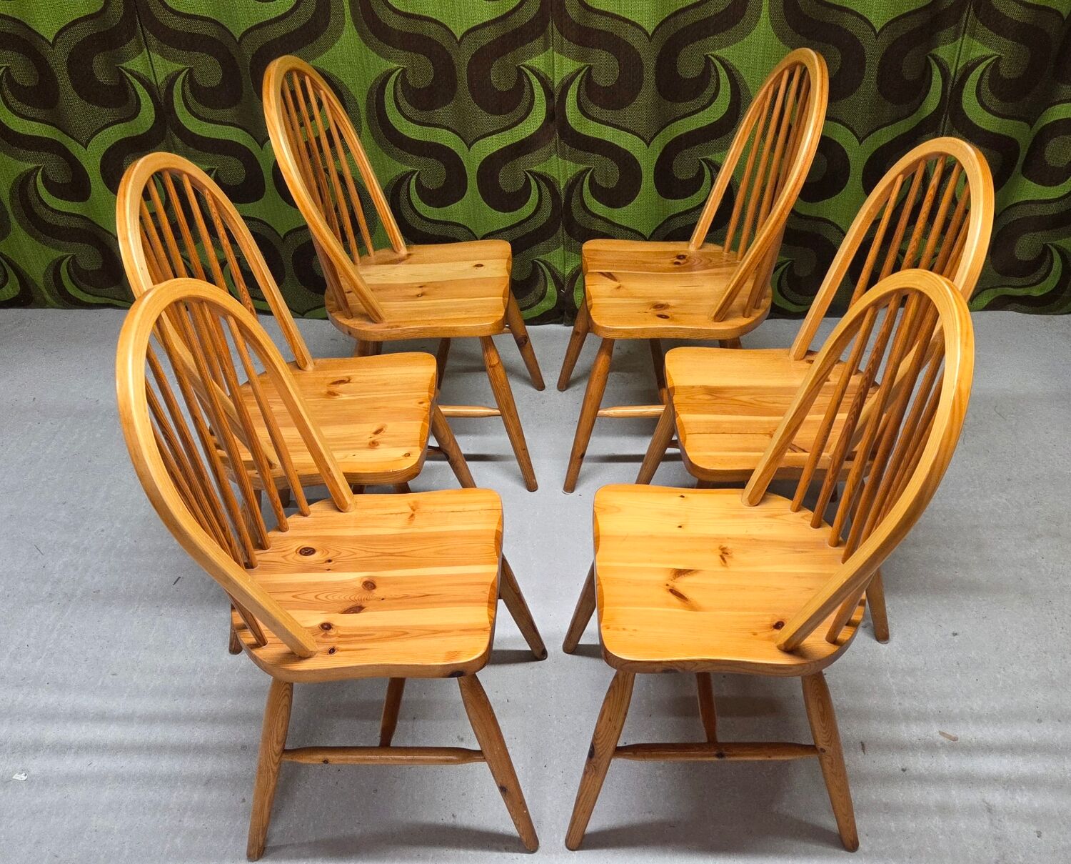 Set of 6 Danish pine chairs 1980