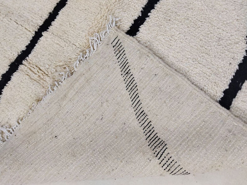 Moroccan berber rug 257x163cm