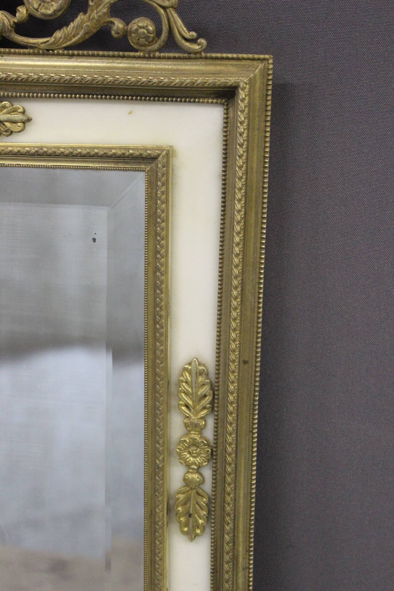 Empire mirror in bronze and marble, early 19th century
