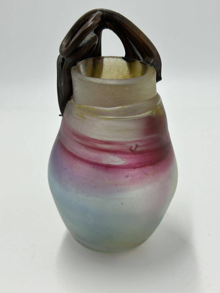 Miniature blown glass vase, Vasile Tubi Vadan, Romania