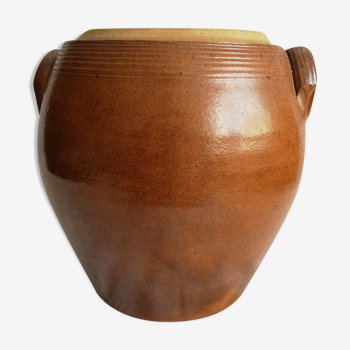 Sandstone pot