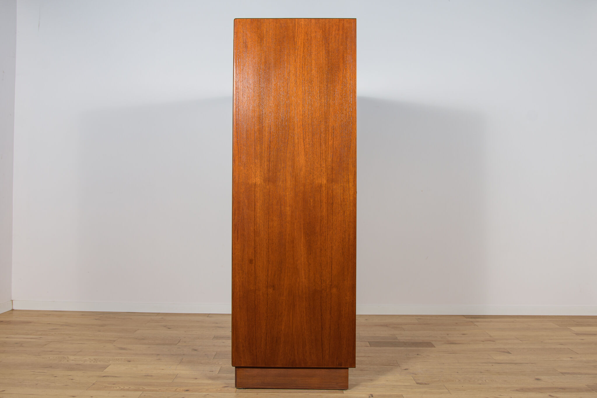 Mid-century modern teak wardrobe from G-Plan, United Kingdom, 1960s