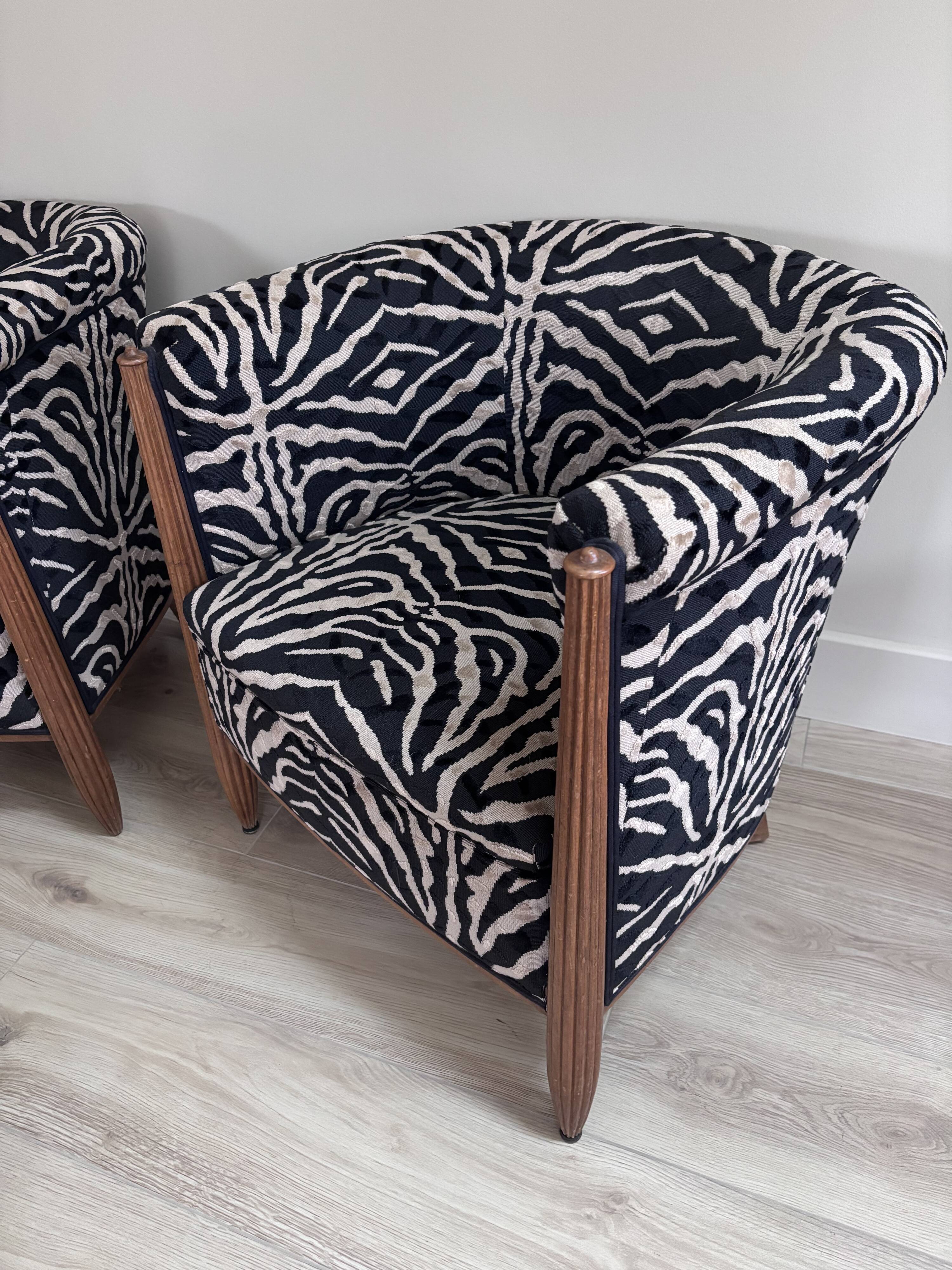 Paire de fauteuils tonneau
