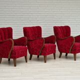 Années 1960, design danois, fauteuil en tissu rouge cerise, très bon état d’origine.