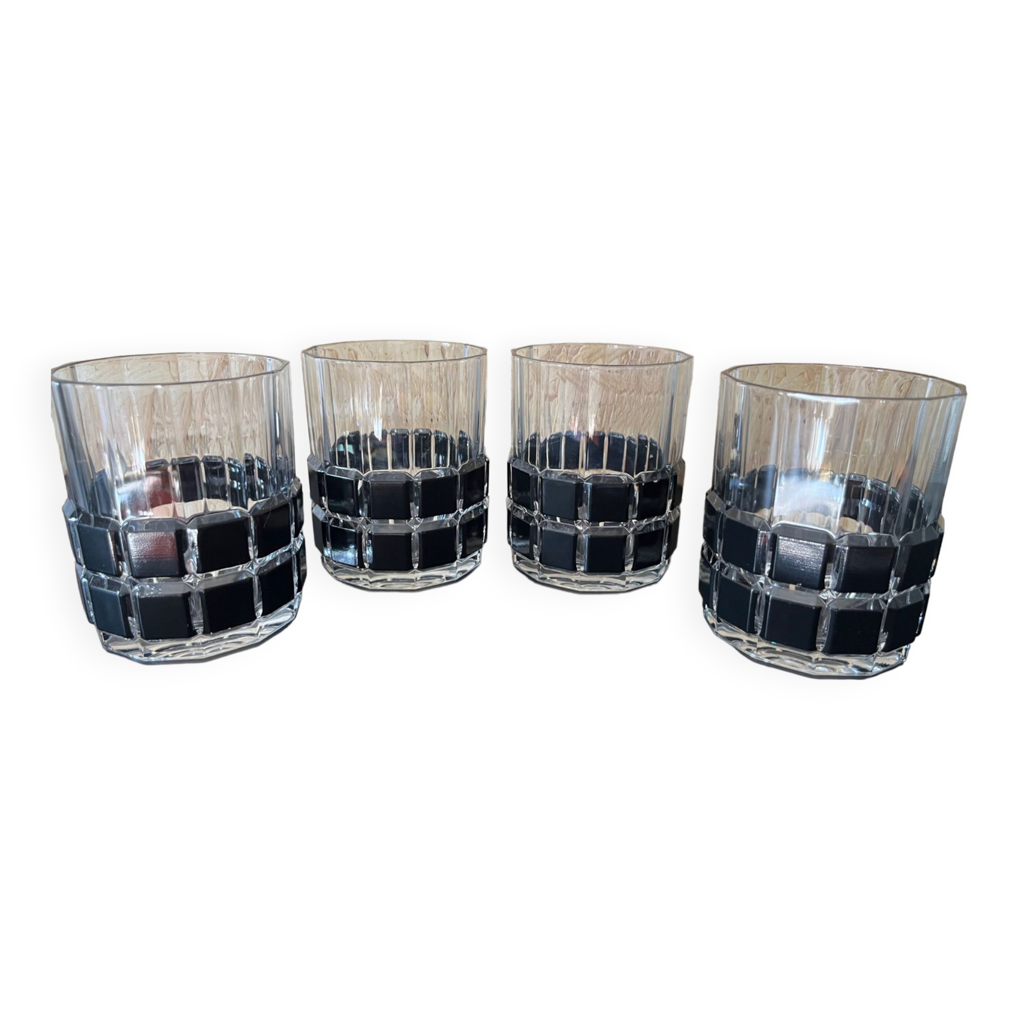 4 transparent and black CPA lenses