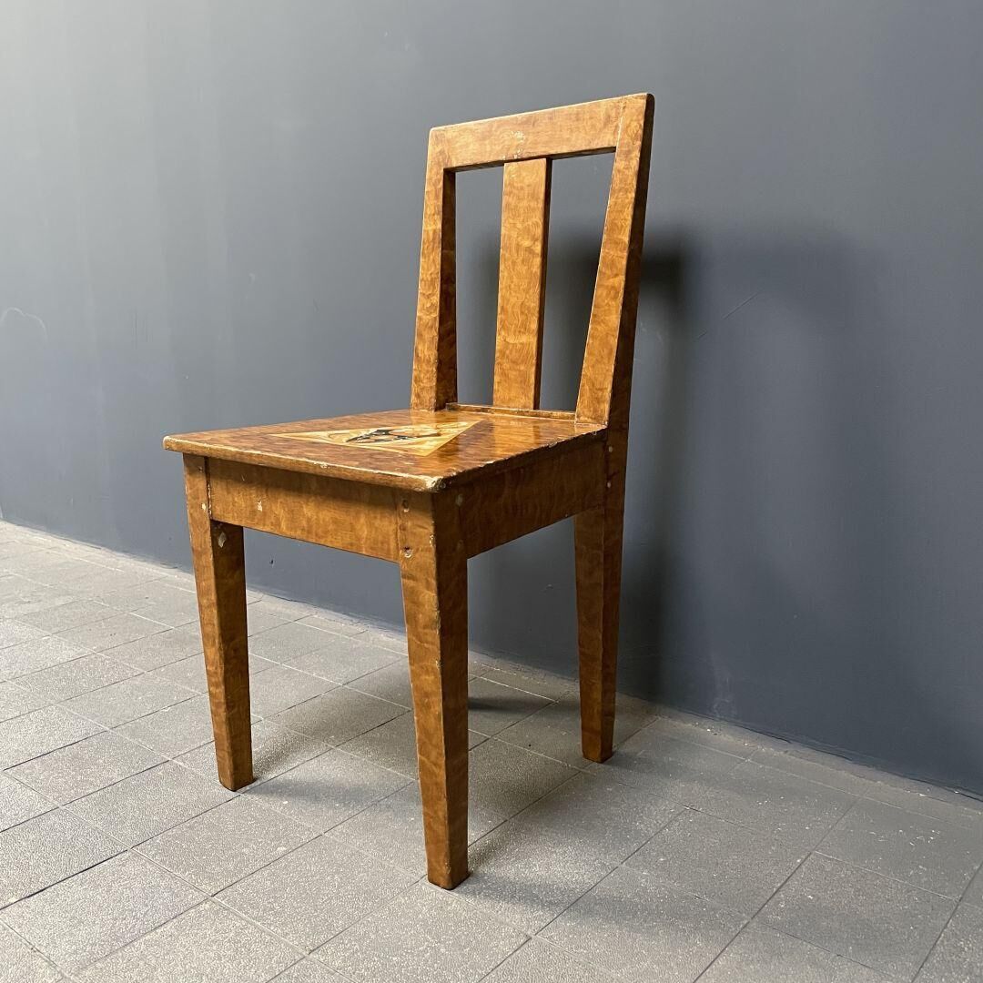 Set of 2 painted Swedish chairs