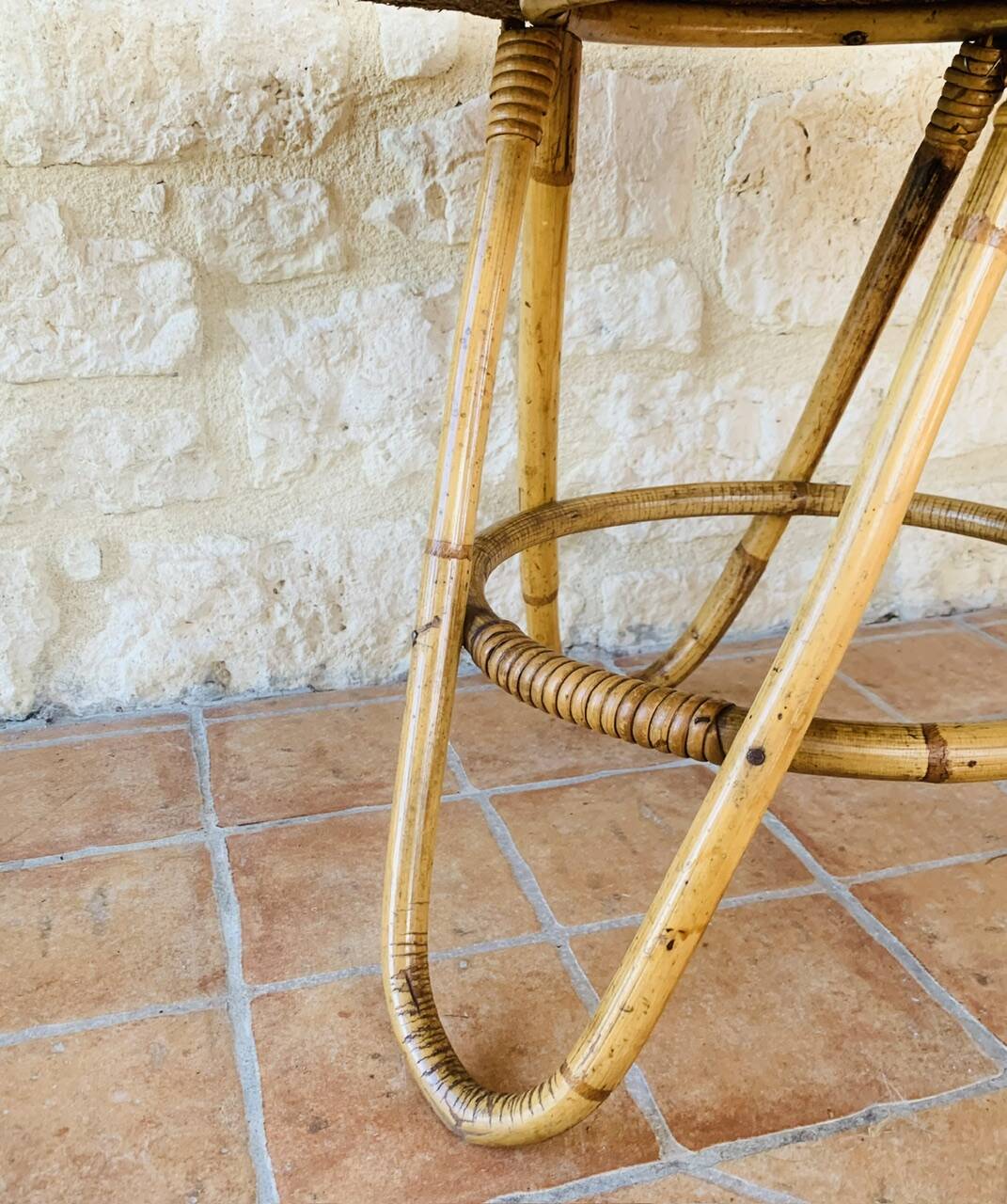 Table d'appoint en bambou et rotin circa 60's