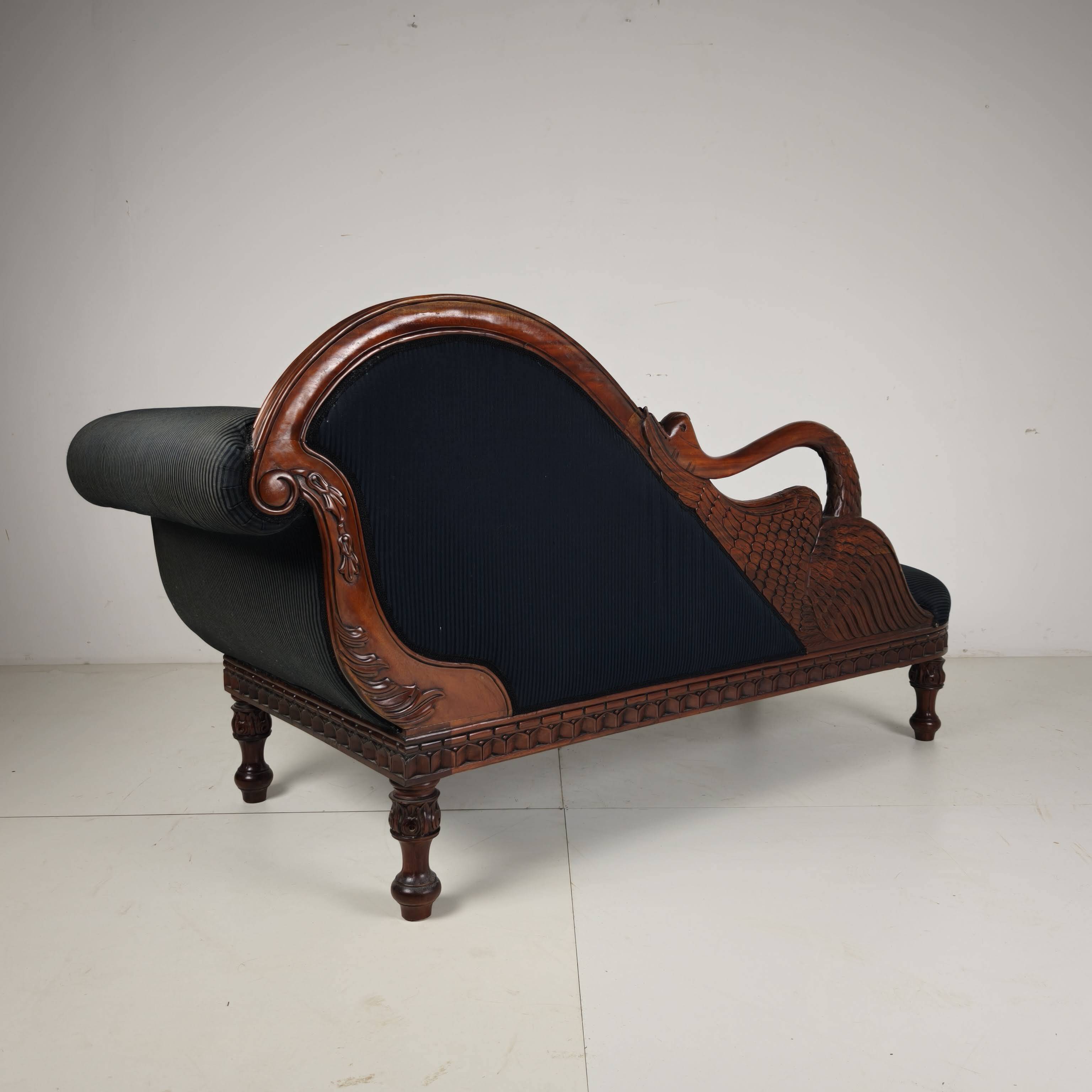 Carved Swan Chaise Longue, 20th Century