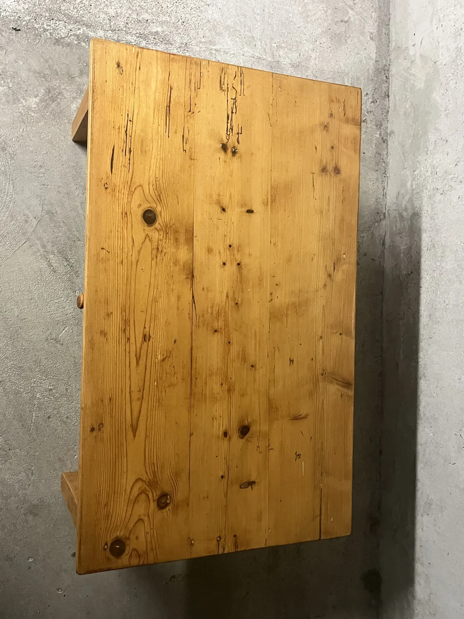 Table basse de ferme