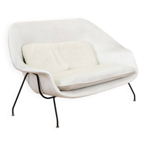 Canapé Womb par eero