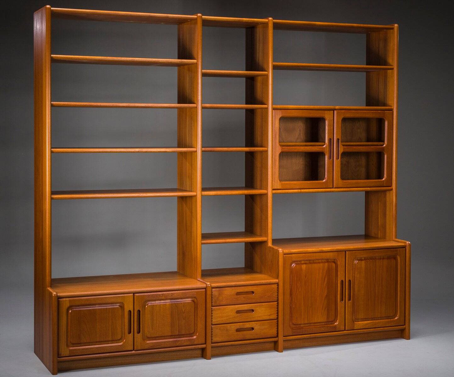 Mid-century modern Danish modular teak wall unit from Dyrlund, Denmark, 1970s