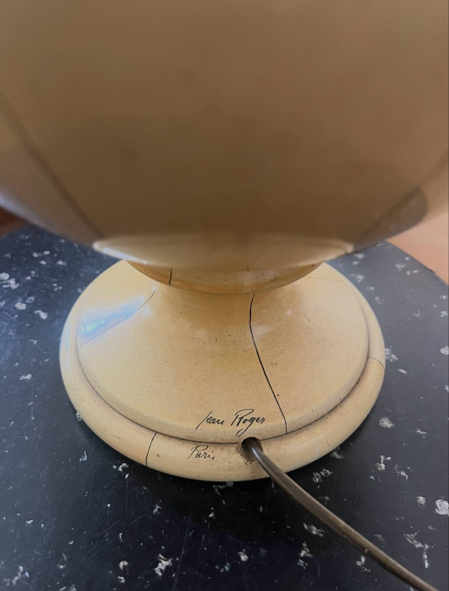 Lamp Jean Roger - Paris 1981 - ivory ceramic - signed