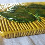 Very pretty cheese platter or trivet from Vallauris in very good condition