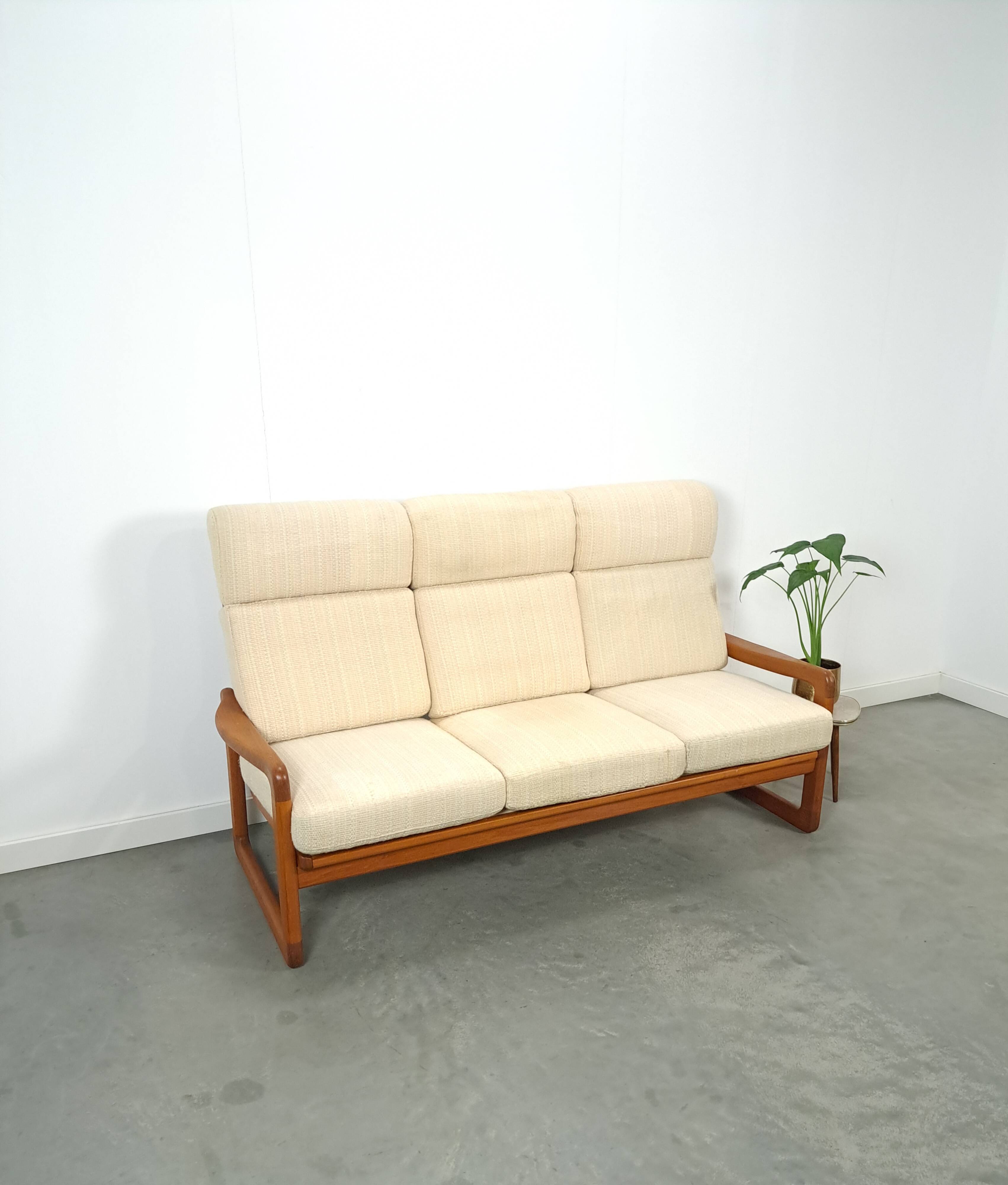 Danish teak 3-seater banque Holstebro Mobelfabrik