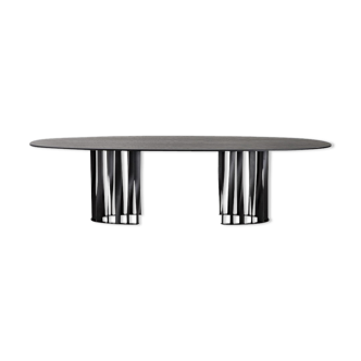 Table Boboli 475-28 de Cassina, 280 x 120 cm, plateau noyer, pied aluminium noir mat