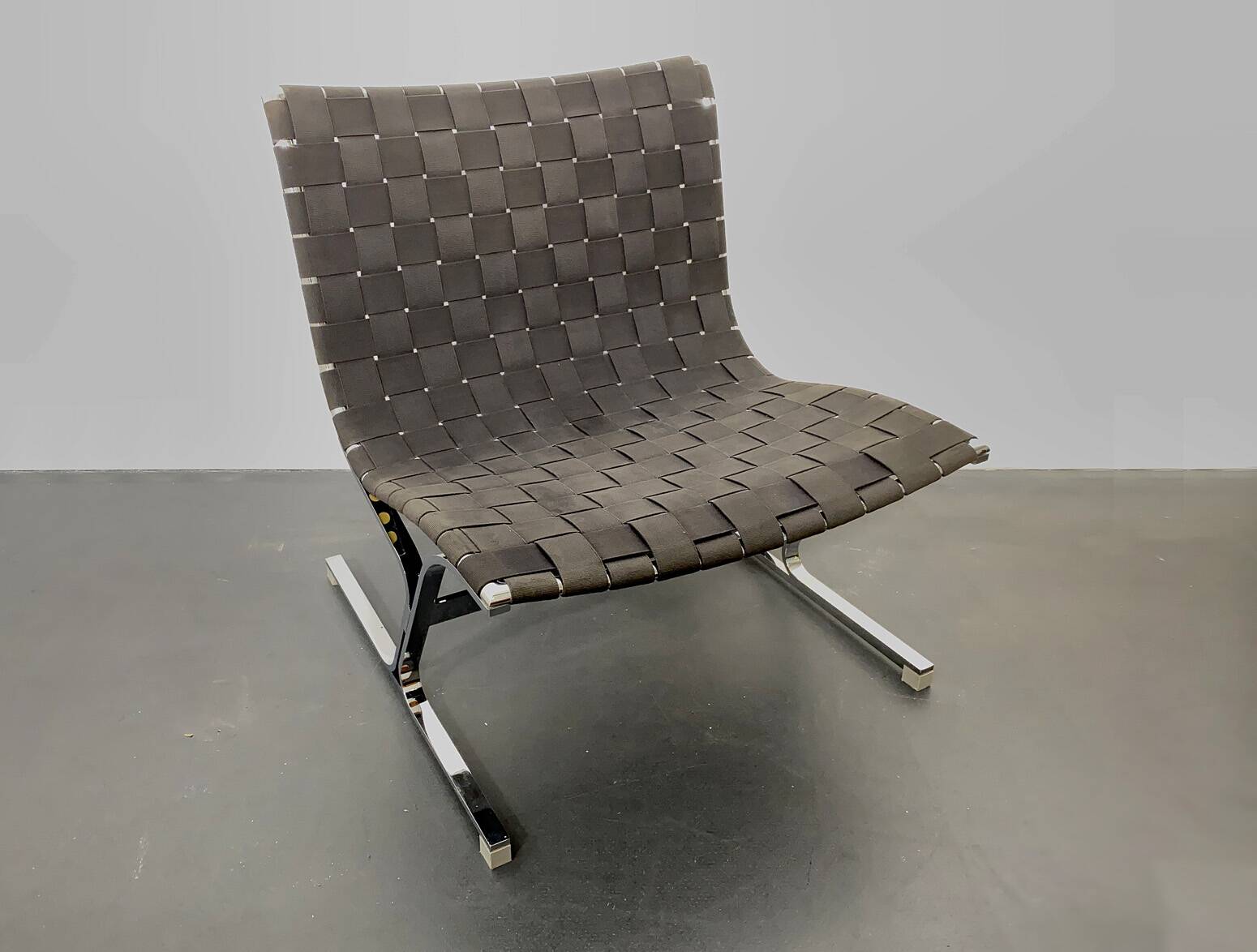 Luar lounge chair, black, by Ross Littell for ICF de Padova, Italy, 1960s.