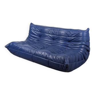 Canapé 3 places Michel Ducaroy Togo en cuir bleu Ligne Roset France années 1980