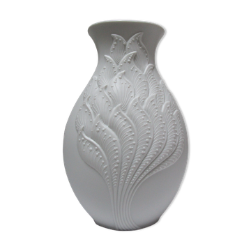 Porcelain vase biscuit Manfred Frey for AK Kaiser vegetable decoration