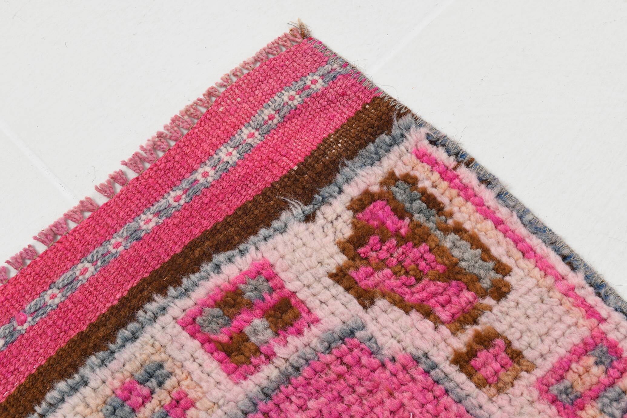 Soft Pink Turkish Vintage Runner Rug, 93x335Cm