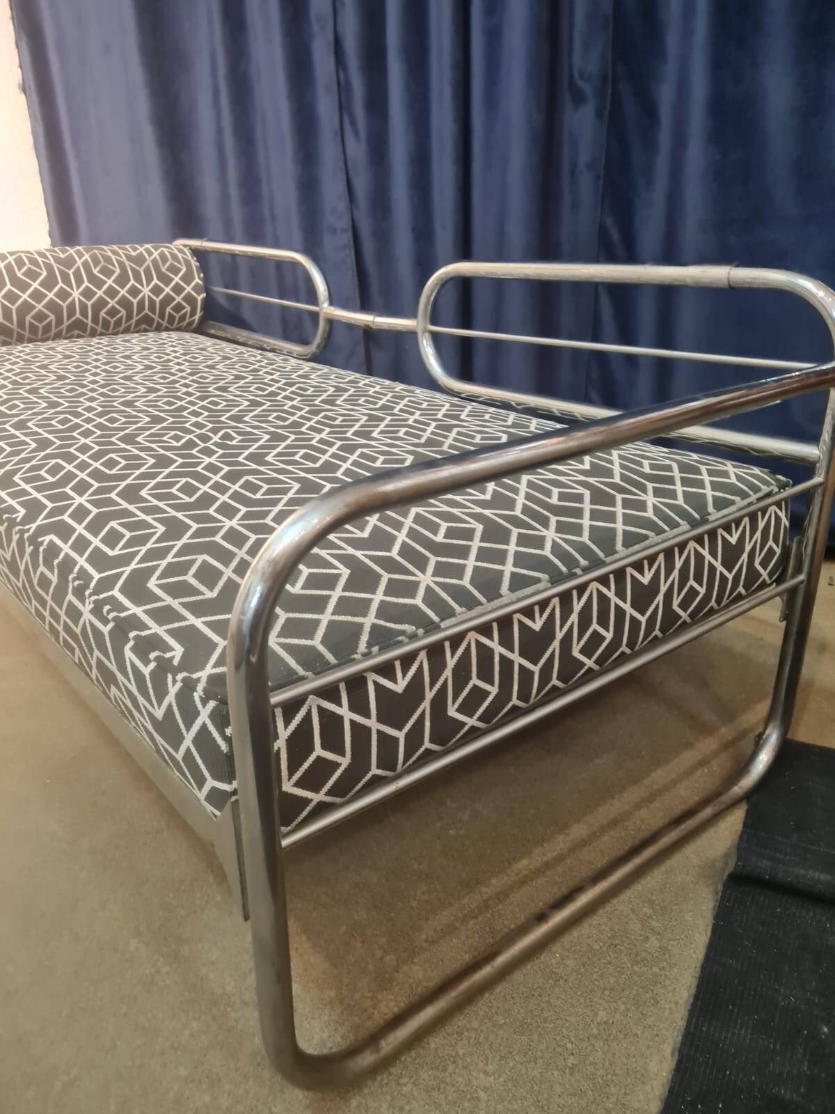 Bauhaus Tubular Sofa