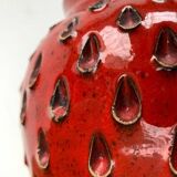 Strawberry ceramic vase from the mid-century by Fratelli Fanciullacci for Bitossi, 1960s.