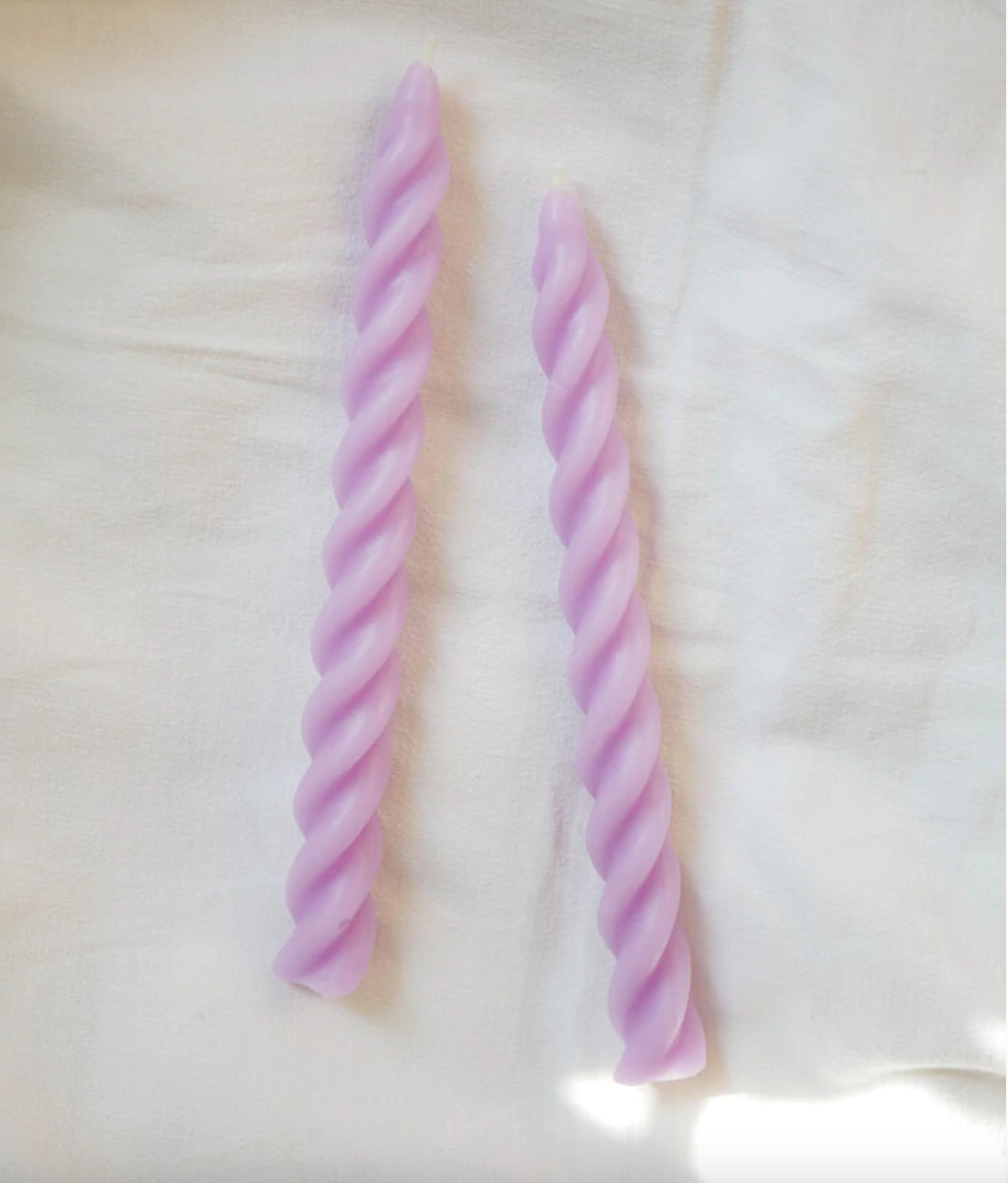 Duo of candle candles candles in purple beeswax