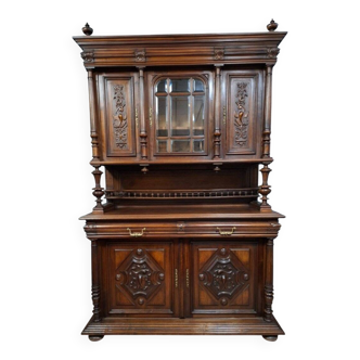 Buffet with richly carved bodies – Henri II style in walnut