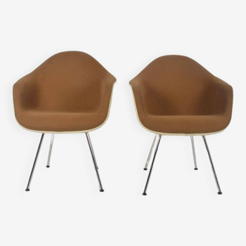 Ensemble de chaises conçues par Charles et Ray Eames pour Herman Miller, années 1970