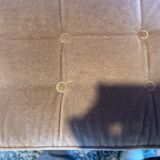 Corner bench