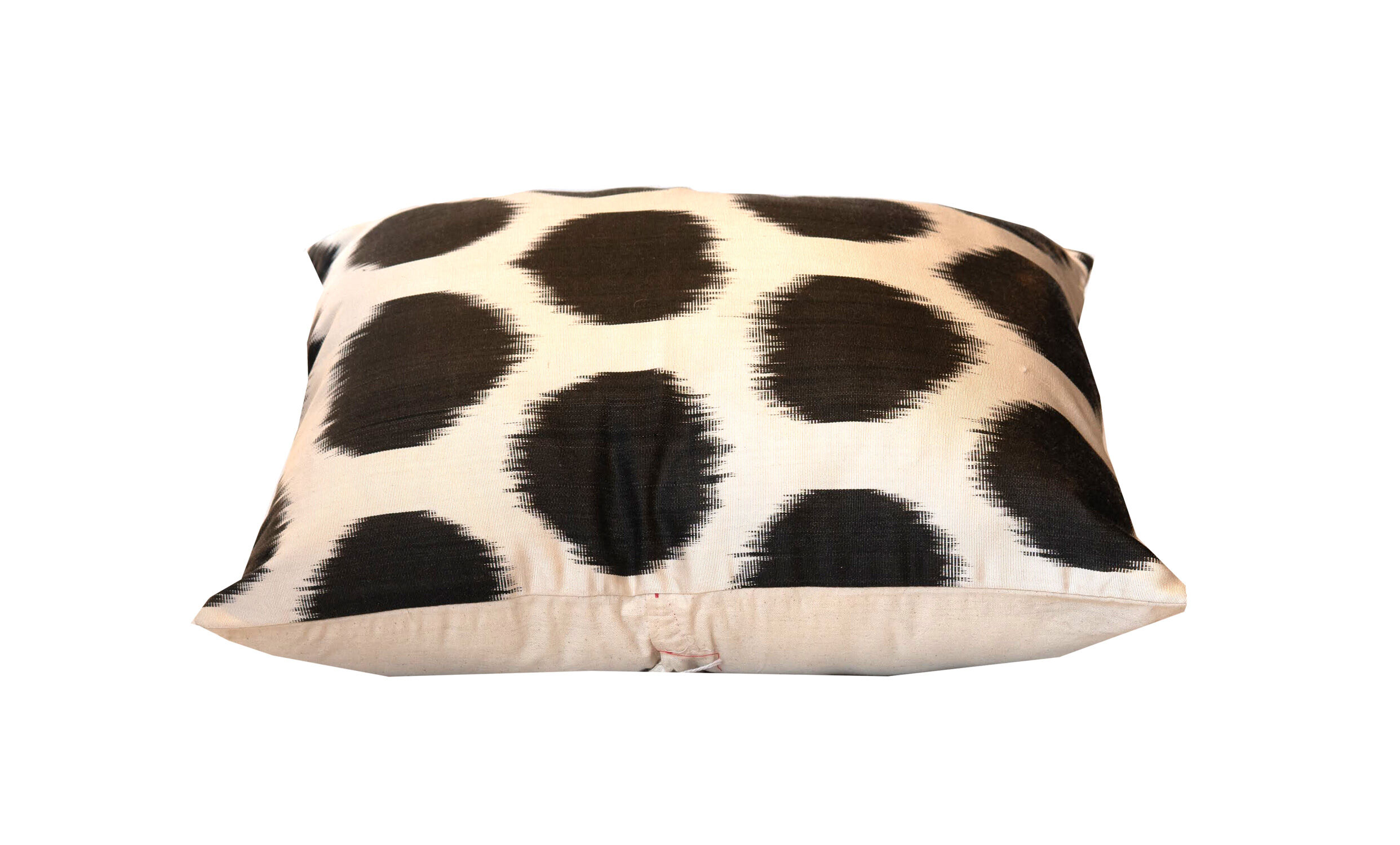 Black ivory Silk Spotted Cushion Cover
