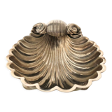 Silver metal shell cut