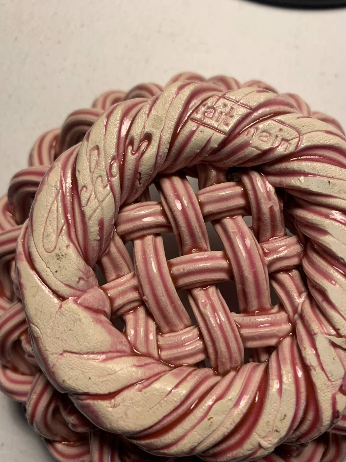 Porcelain pocket tray Pichon Uzes, Provence