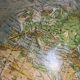 Vintage globe 1950/1953 terrestrial Räth world map ex-GDR - 52 cm